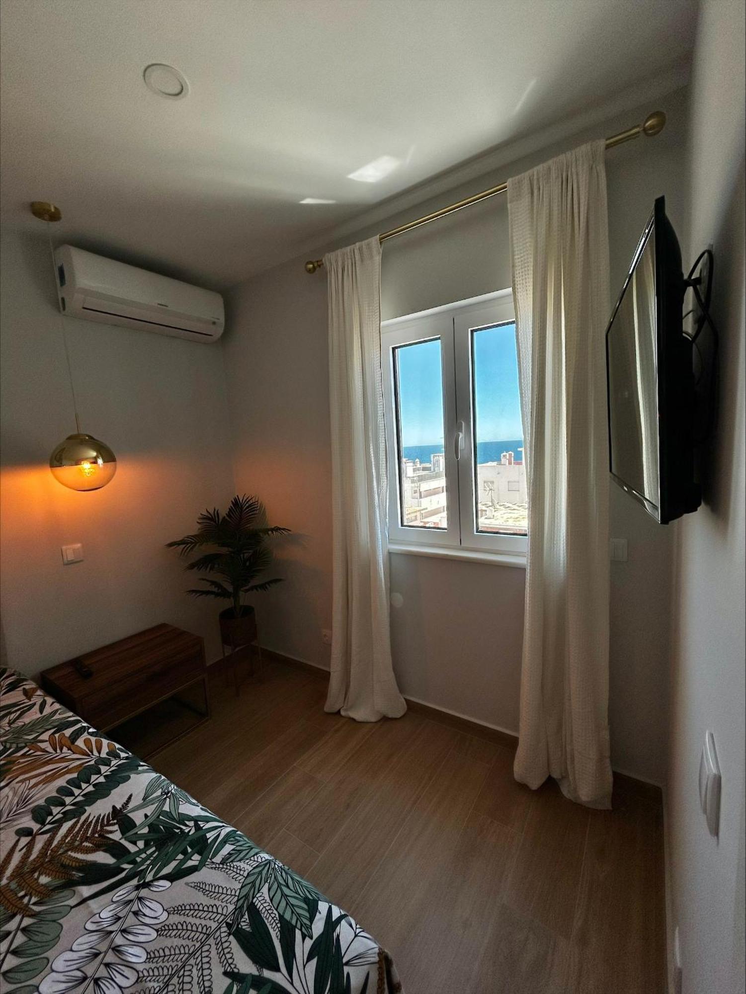 Apartamento Vista Mar A Menos De 50M Da Praia. Armacao de Pera Bagian luar foto