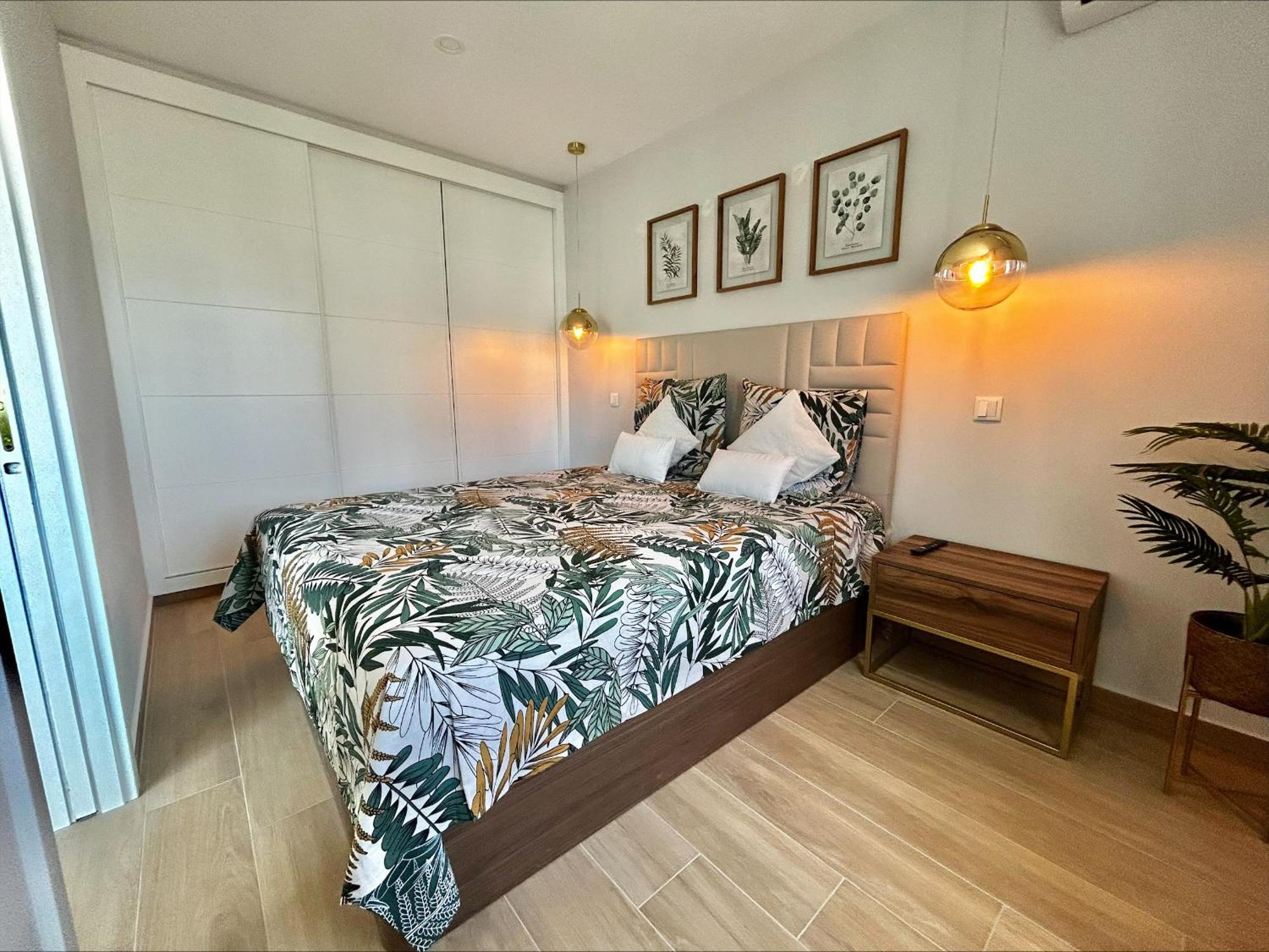 Apartamento Vista Mar A Menos De 50M Da Praia. Armacao de Pera Bagian luar foto
